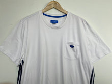 Load image into Gallery viewer, Adidas t-shirt (XL)