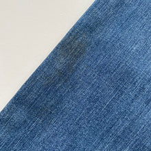 Load image into Gallery viewer, Carhartt Jeans W31 L34