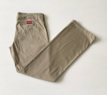 Load image into Gallery viewer, Dickies W34 L32
