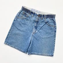 Load image into Gallery viewer, 90s Lee Denim Shorts W28