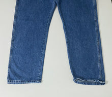 Load image into Gallery viewer, Wrangler Jeans W42 L30
