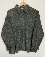 Load image into Gallery viewer, Cord shirt (XL)