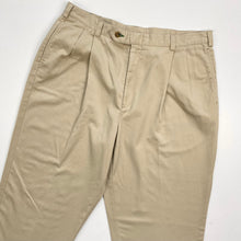 Load image into Gallery viewer, Tommy Hilfiger Trousers W38 L32