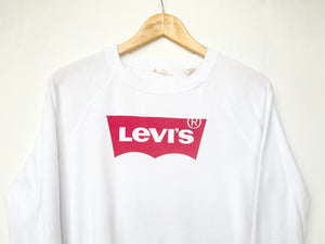 Levi’s sweatshirt (XS)
