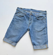 Load image into Gallery viewer, Lee denim shorts