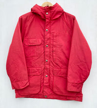 Load image into Gallery viewer, Woolrich parka (M)
