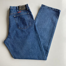Load image into Gallery viewer, Wrangler Jeans W36 L34