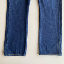 Load image into Gallery viewer, Levi&#39;s 501 W38 L32
