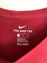 Load image into Gallery viewer, Nike t-shirt (XL)
