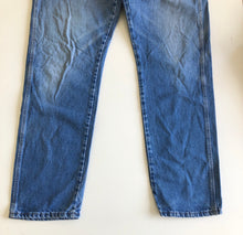 Load image into Gallery viewer, Wrangler Jeans W36 L36