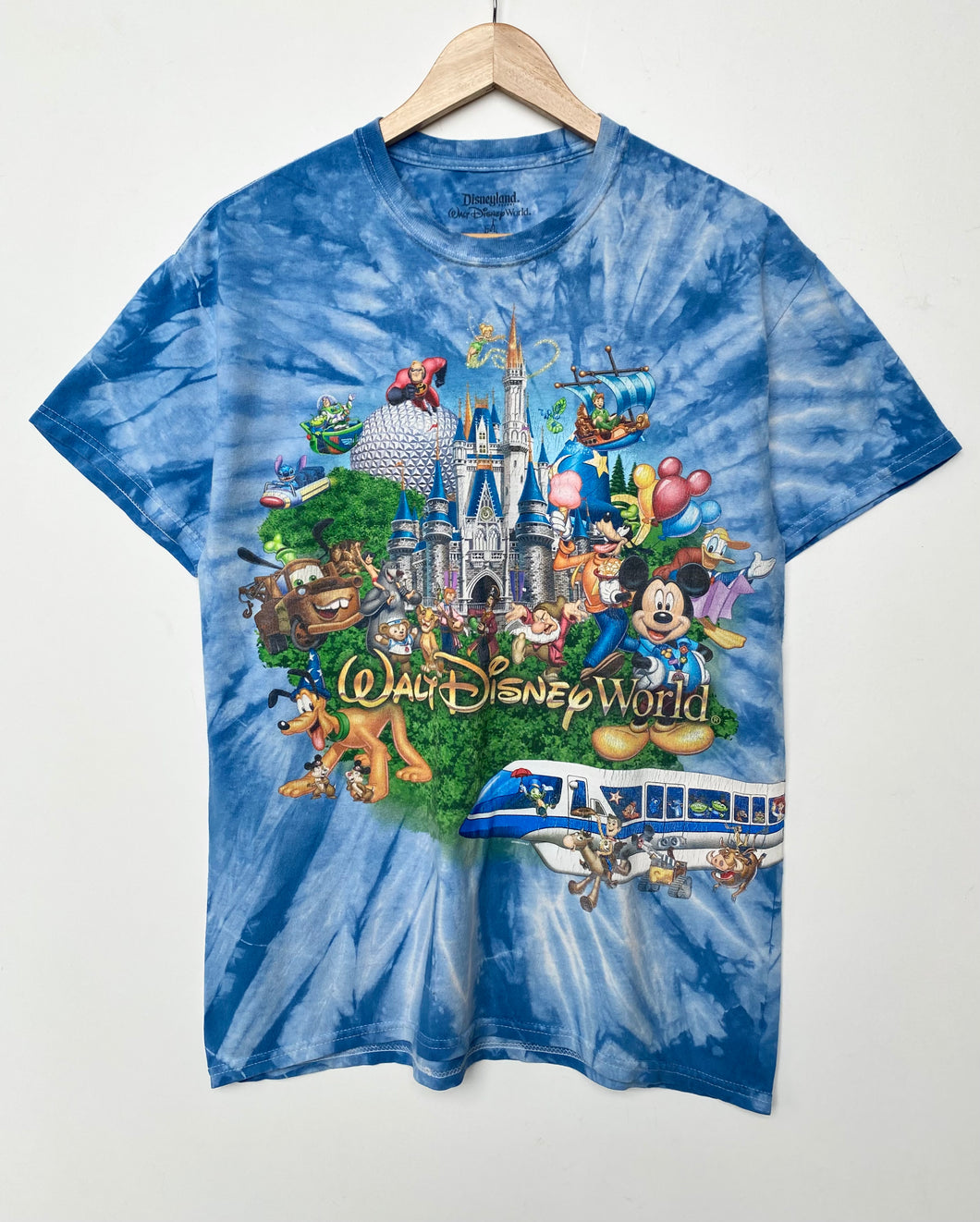 00s Disney World Tie Dye T shirt M Red Cactus Vintage