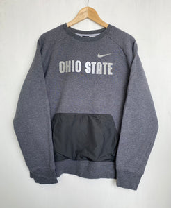 Nike sweatshirt (XL)