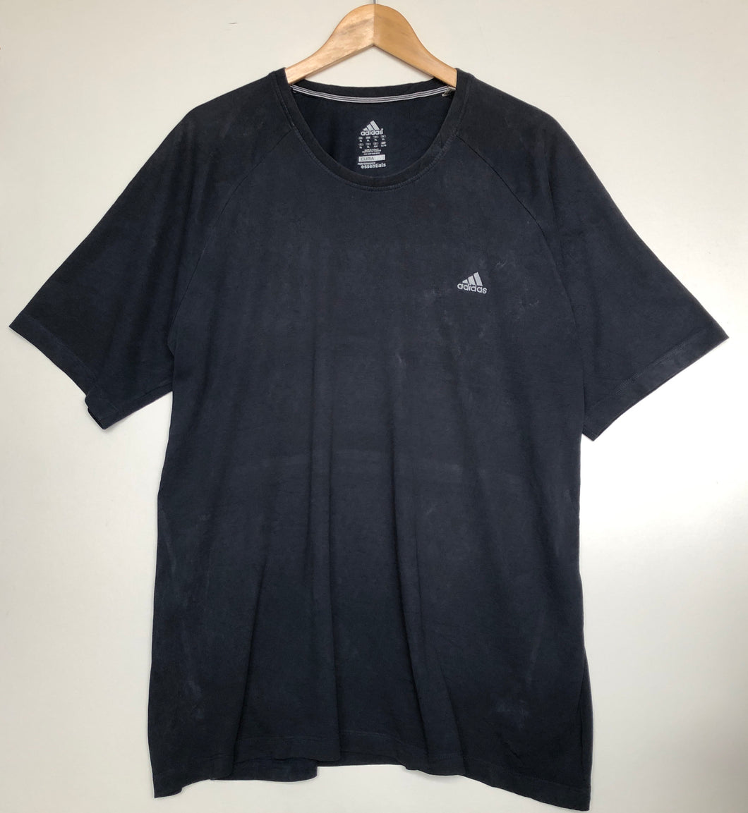 Adidas t-shirt (XL)