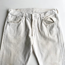 Load image into Gallery viewer, Levi’s 501 W34 L32