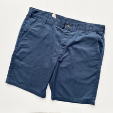 Load image into Gallery viewer, Carhartt Shorts W40