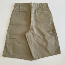 Load image into Gallery viewer, Dickies Shorts W34