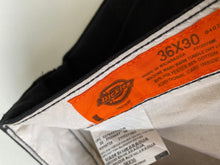 Load image into Gallery viewer, Dickies W36 L30