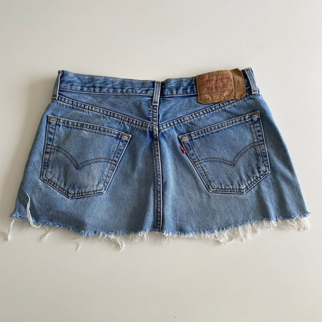90s Levi’s mini skirt