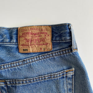 90s Levi’s denim skirt