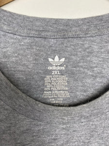Adidas t-shirt (2XL)