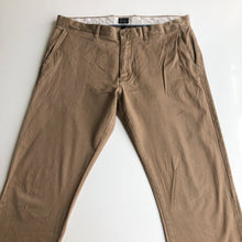 Load image into Gallery viewer, J.Crew Pants W35 L32