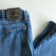 Load image into Gallery viewer, Wrangler Jeans W36 L32