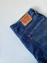 Load image into Gallery viewer, Levi’s 550 W36 L32