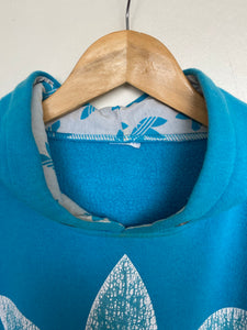 Adidas hoodie (XS)