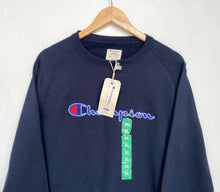 Load image into Gallery viewer, Champion sweatshirt (L)