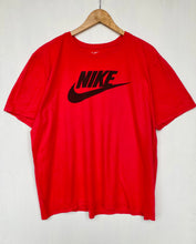 Load image into Gallery viewer, Nike t-shirt (2XL)
