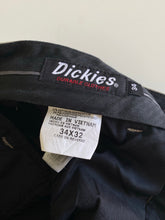 Load image into Gallery viewer, Dickies W34 L32