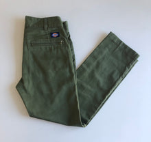 Load image into Gallery viewer, Dickies W29 L27