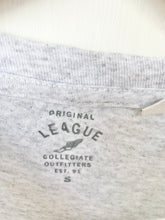 Load image into Gallery viewer, American College t-shirt (S)