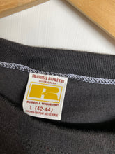 Load image into Gallery viewer, Russell Athletic t-shirt (S)