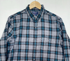 Flannel shirt (L)