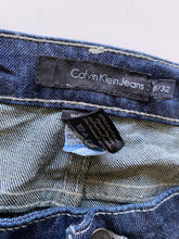 Load image into Gallery viewer, Calvin Klein Jeans W36 L32
