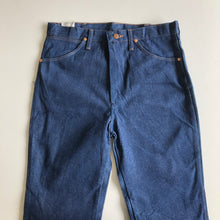 Load image into Gallery viewer, Wrangler Jeans W33 L36