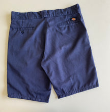 Load image into Gallery viewer, Dickies Shorts W34
