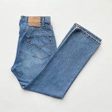 Load image into Gallery viewer, Levi’s 505 W36 L30