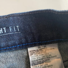 Load image into Gallery viewer, Nautica Jeans W38 L30