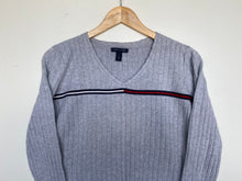 Load image into Gallery viewer, Tommy Hilfiger jumper (M)