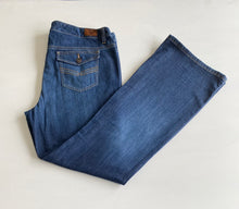 Load image into Gallery viewer, Tommy Hilfiger Jeans W36 L32
