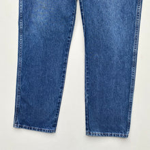 Load image into Gallery viewer, Wrangler Jeans W33 L30