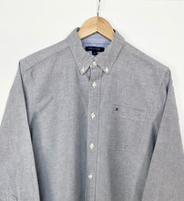 Load image into Gallery viewer, Tommy Hilfiger Shirt (L)