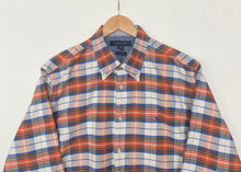 Load image into Gallery viewer, Tommy Hilfiger shirt (L)