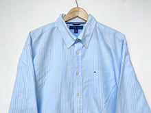 Load image into Gallery viewer, Tommy Hilfiger shirt (XL)