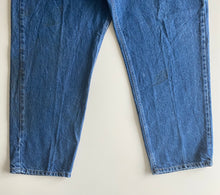 Load image into Gallery viewer, Carhartt Jeans W42 L28