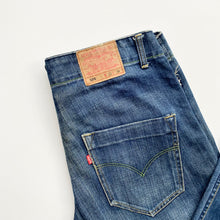 Load image into Gallery viewer, Levi’s 505 W33 L32