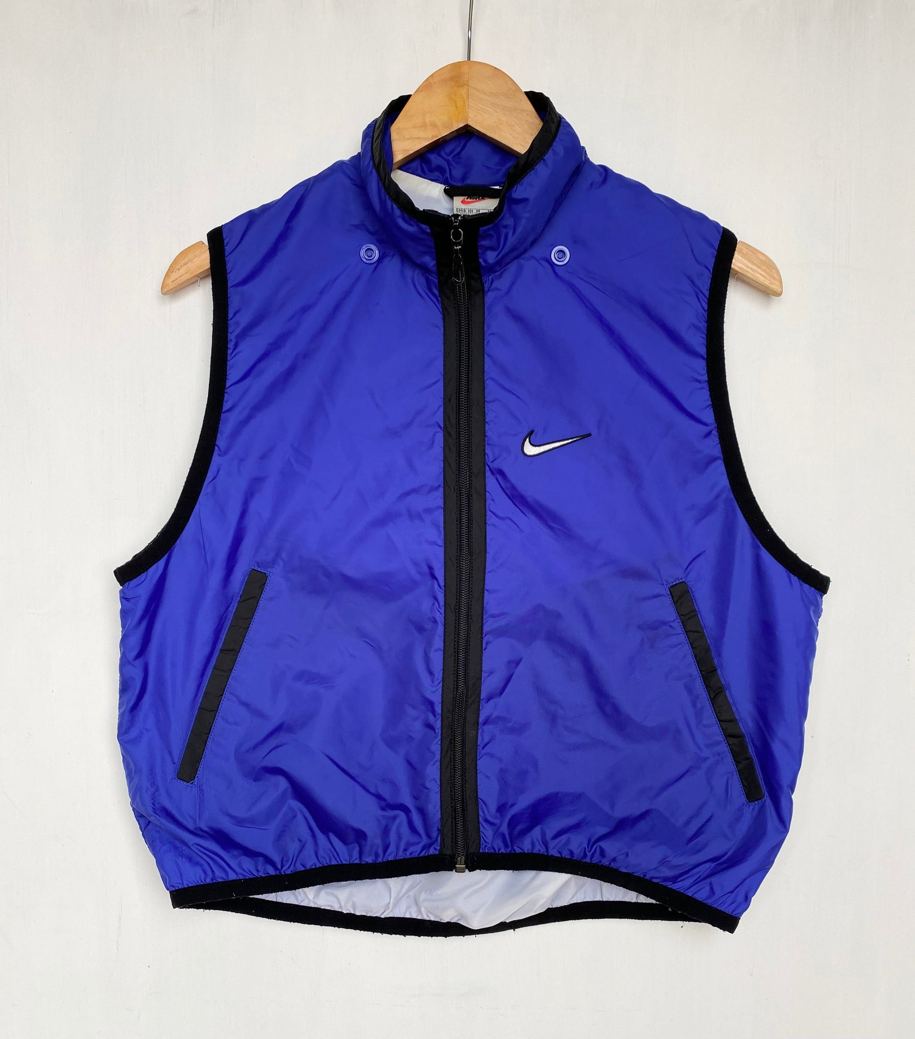 90s Nike Gilet (XS) – Red Cactus Vintage