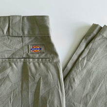 Load image into Gallery viewer, Dickies 874 W34 L32